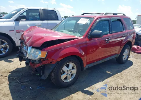 2011 Ford Escape Xlt из США, поврежденный, VIN 1FMCU0DG1BKB18800